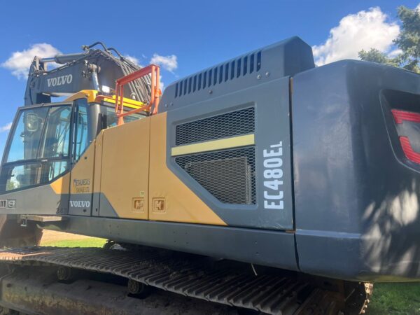 2016 Volvo EC480EL Excavator - Image 3